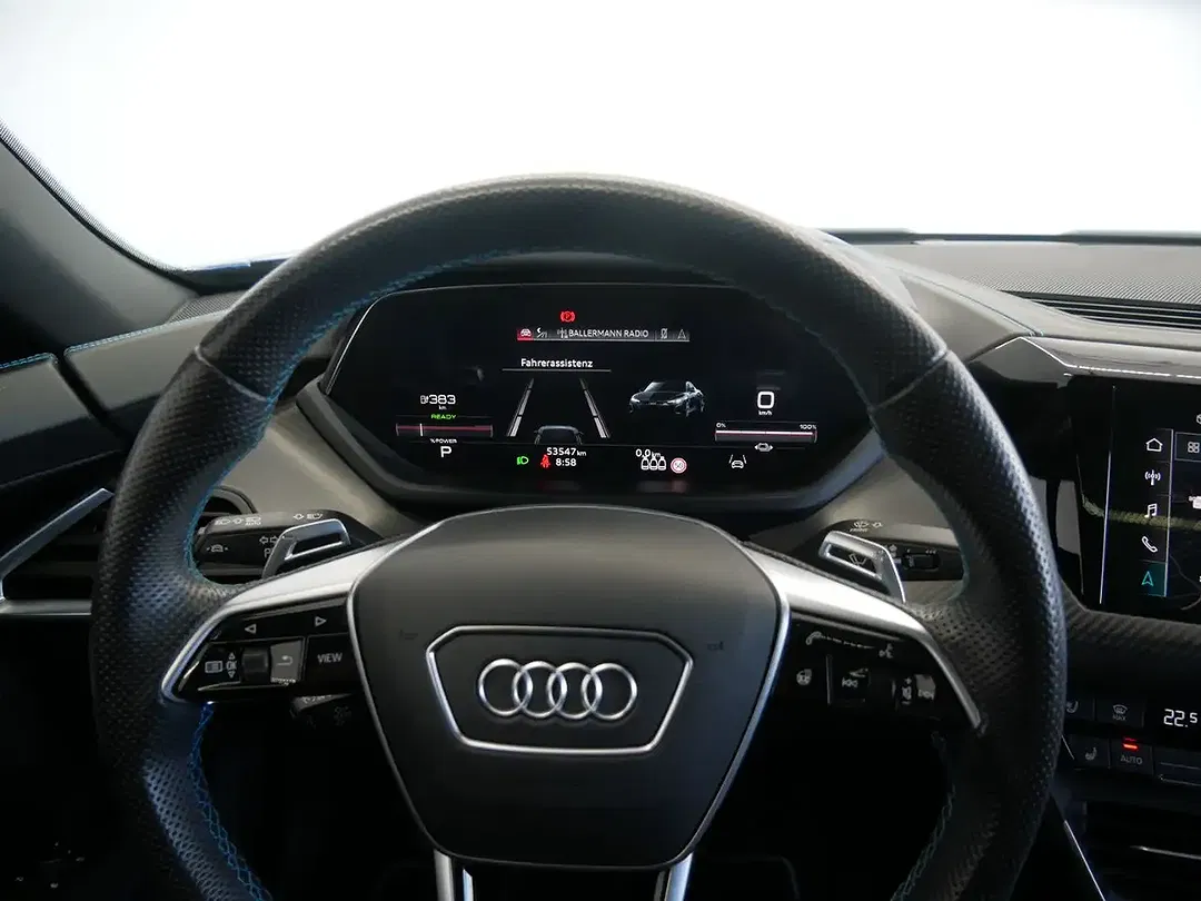 Audi RS e-tron GT Matrix LED - Thumbnail 12