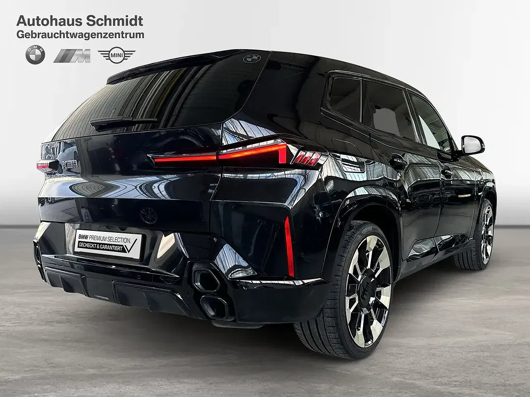 BMW XM - Thumbnail 3