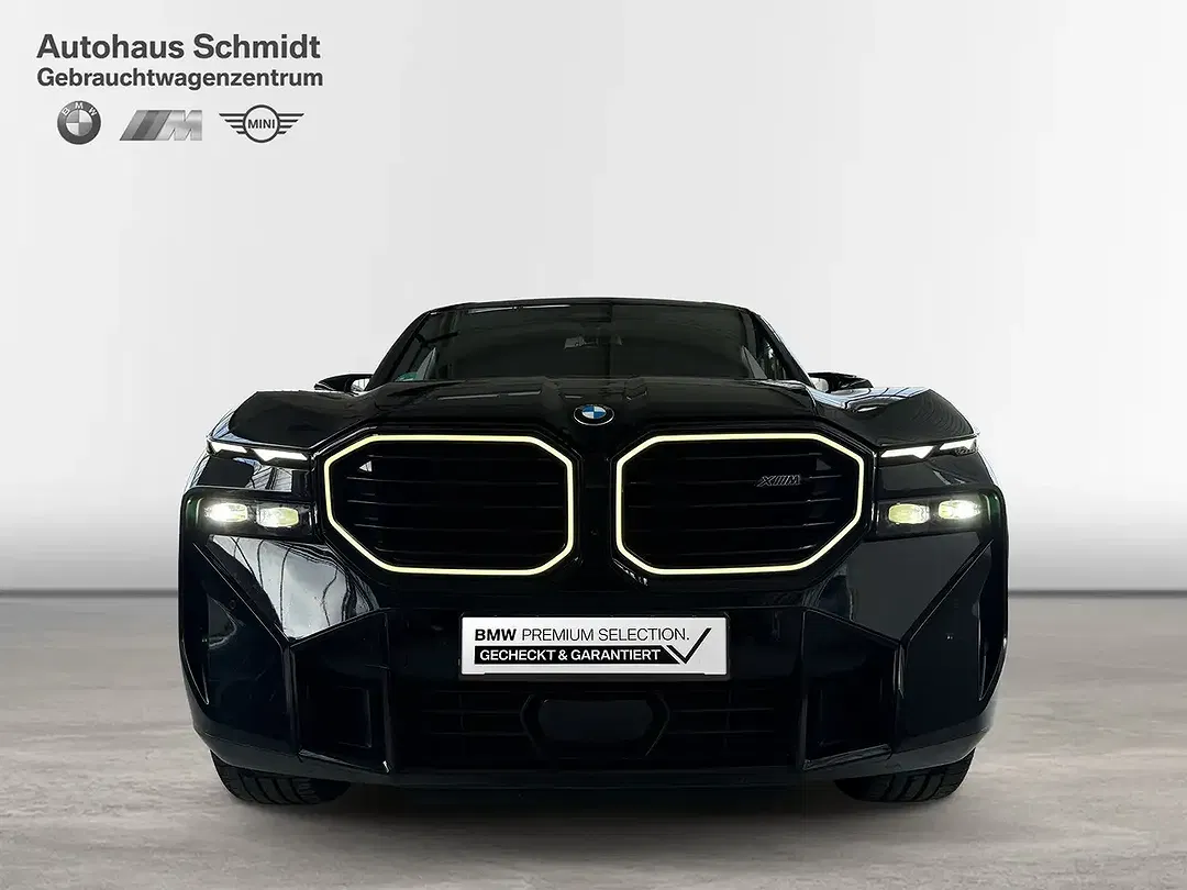 BMW XM - Thumbnail 4