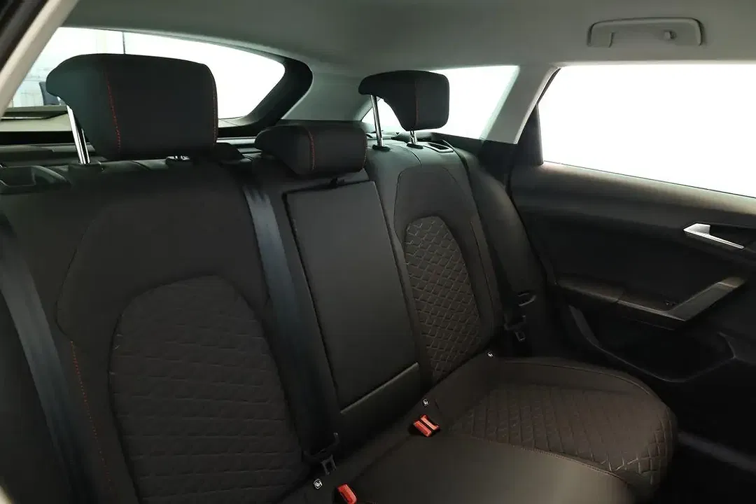 SEAT Leon 2.0 TDI DSG FR - Thumbnail 14