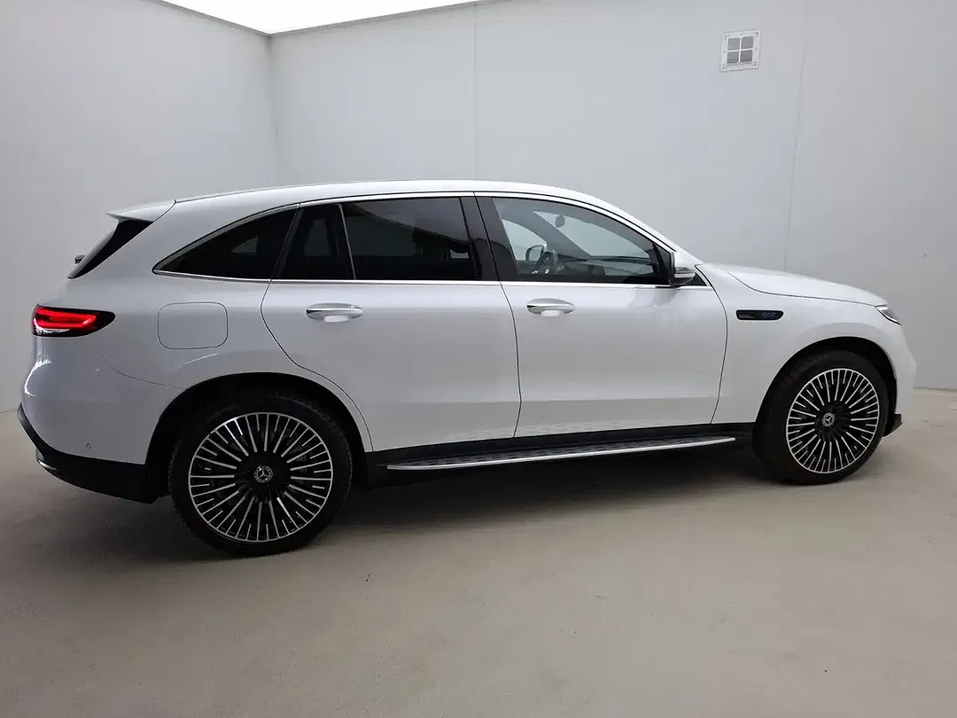 Mercedes-Benz EQC 400 4MATIC AMG Line - Thumbnail 8
