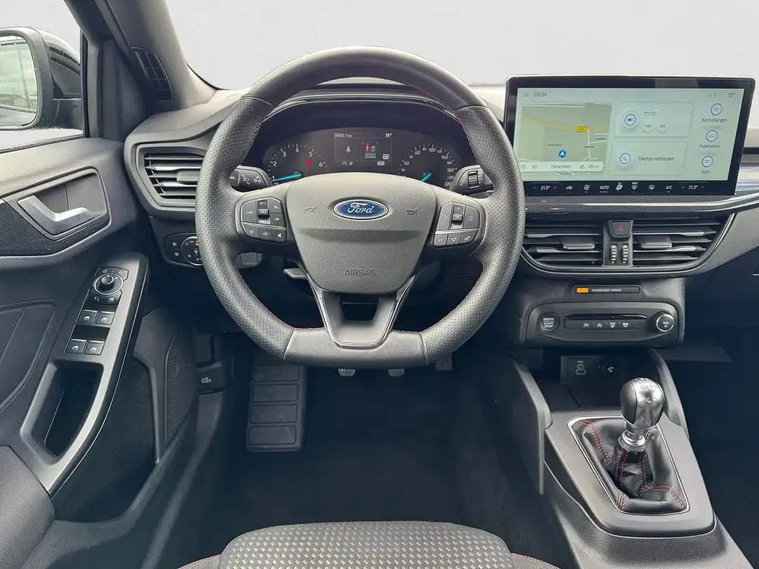 Ford Focus ST-Line - Thumbnail 10