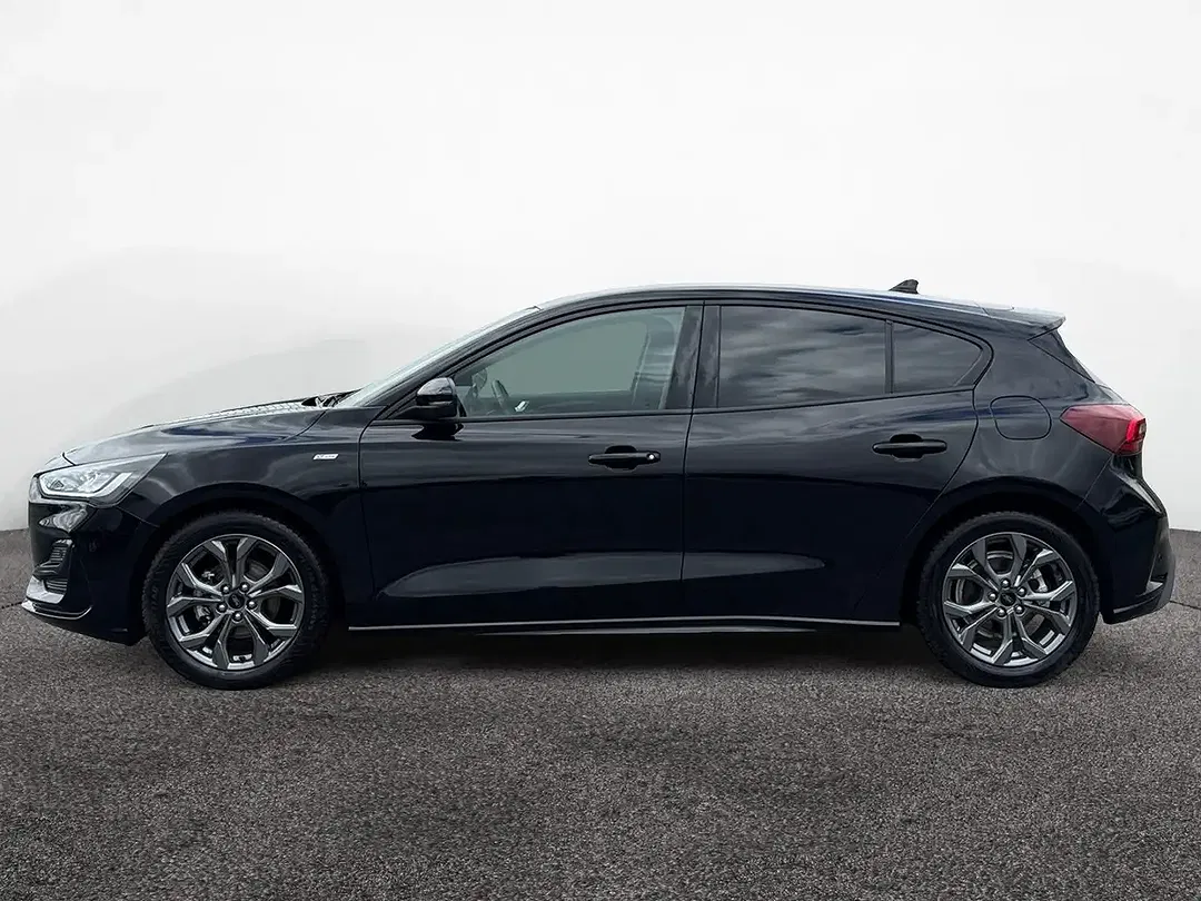 Ford Focus ST-Line - Thumbnail 3