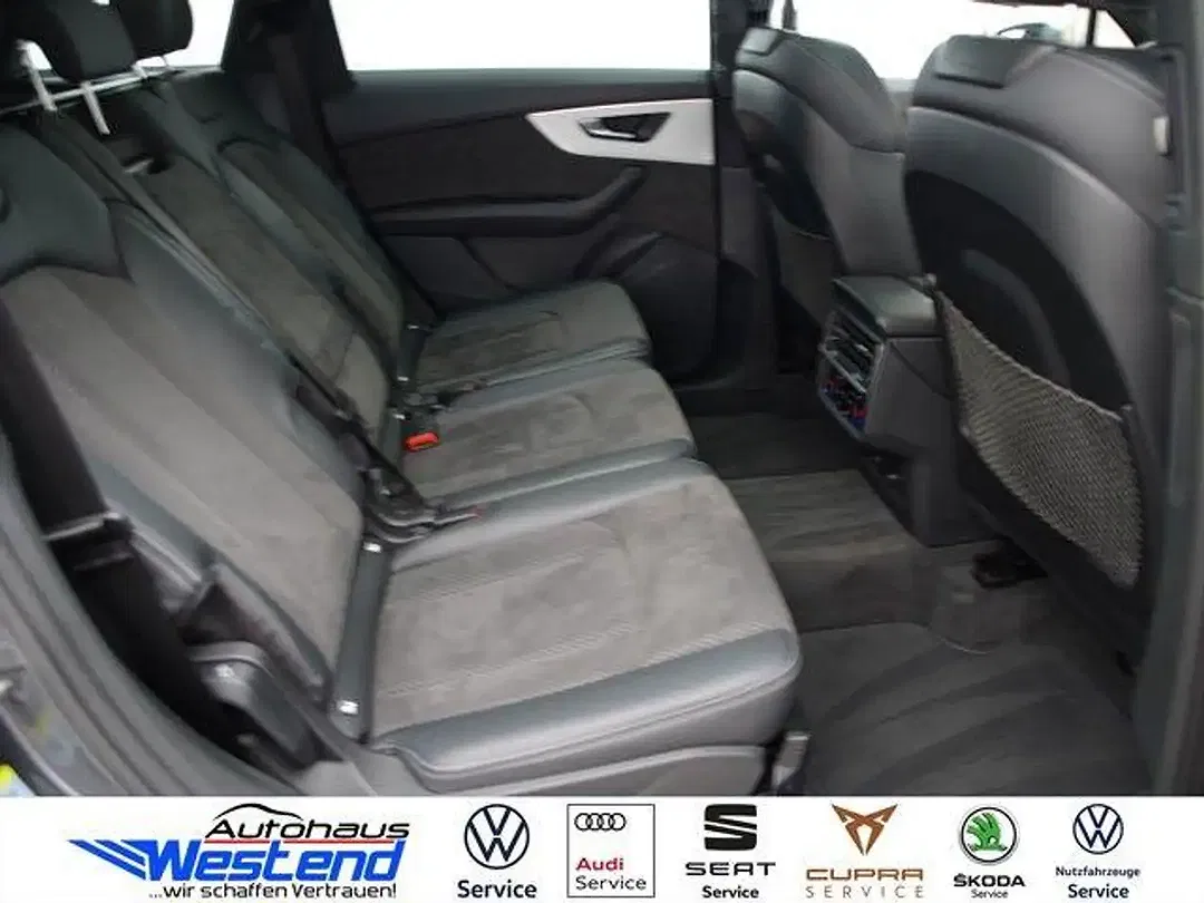 Audi Q7 50 TDI quattro Matrix LED S line - Thumbnail 10