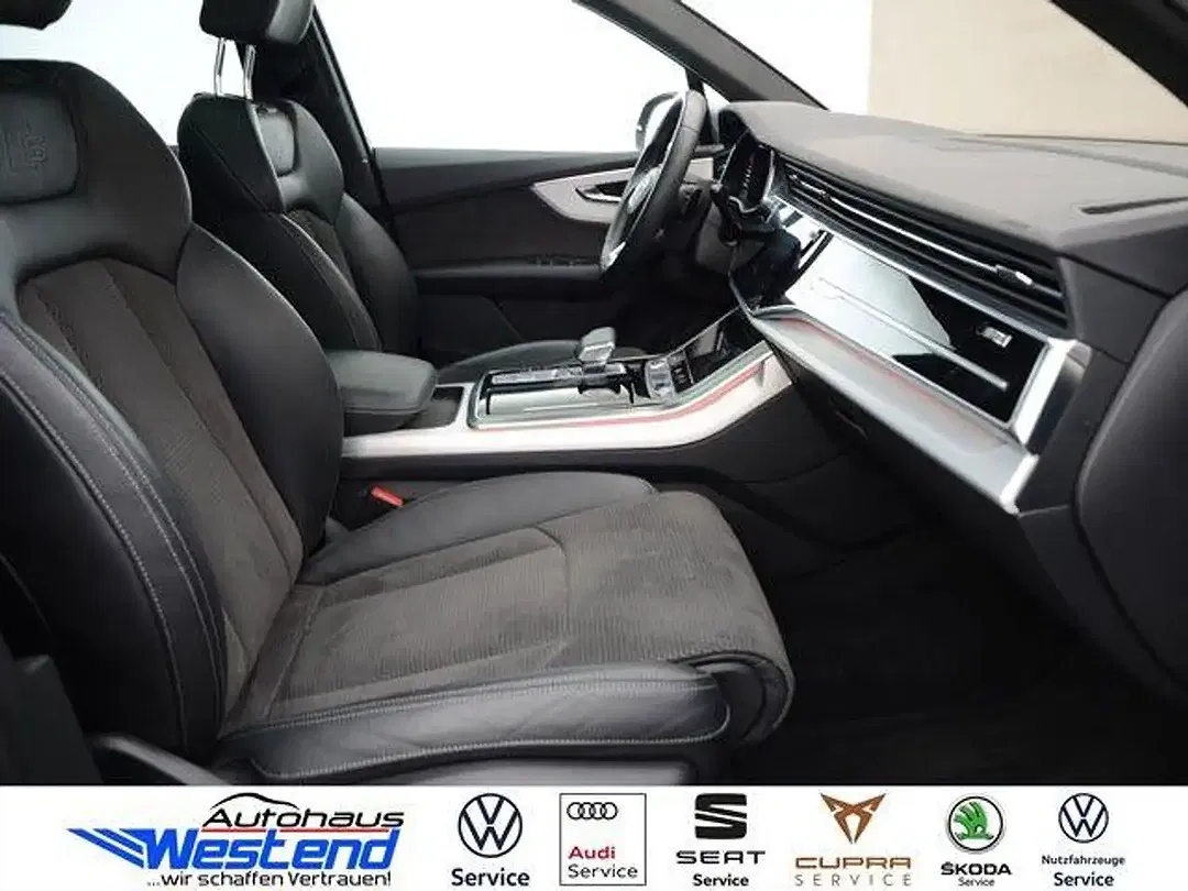 Audi Q7 50 TDI quattro Matrix LED S line - Thumbnail 8