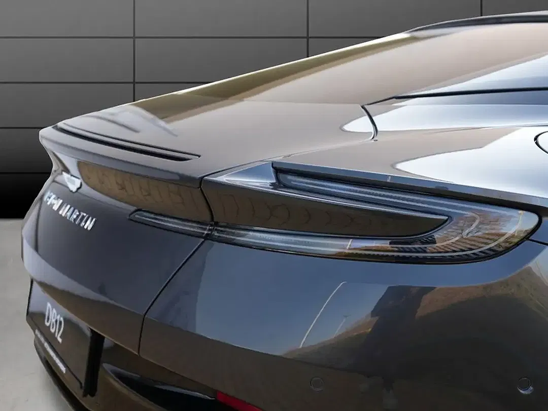 Aston Martin DB12 Coupe - Thumbnail 8