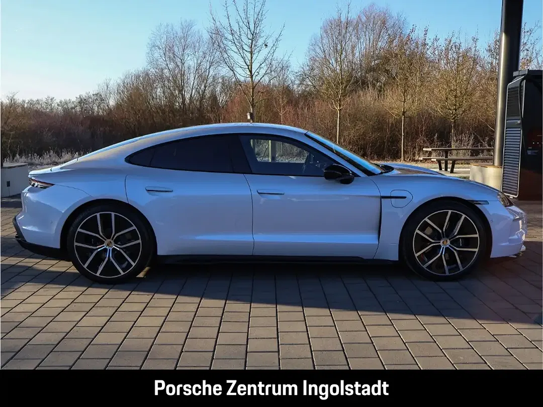 Porsche Taycan 4 Sport Chrono Edition - Thumbnail 10