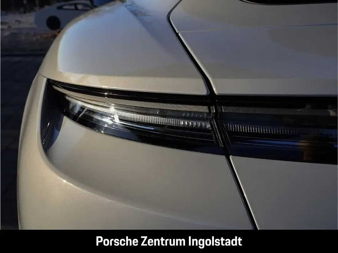Porsche Taycan 4 Sport Chrono Edition - Thumbnail 7