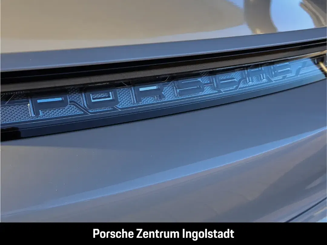 Porsche Taycan 4 Sport Chrono Edition - Thumbnail 8