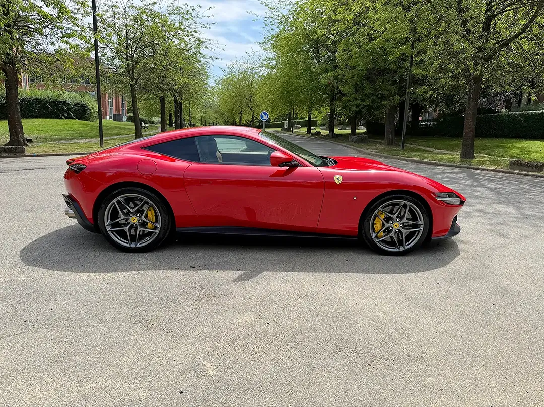 Ferrari Roma 3.9 V8 Bi-Turbo F1 - Thumbnail 6