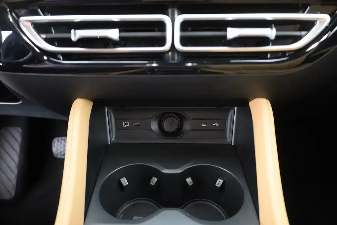 MG HS 1.5 T-GDI AUT Luxury - Thumbnail 11