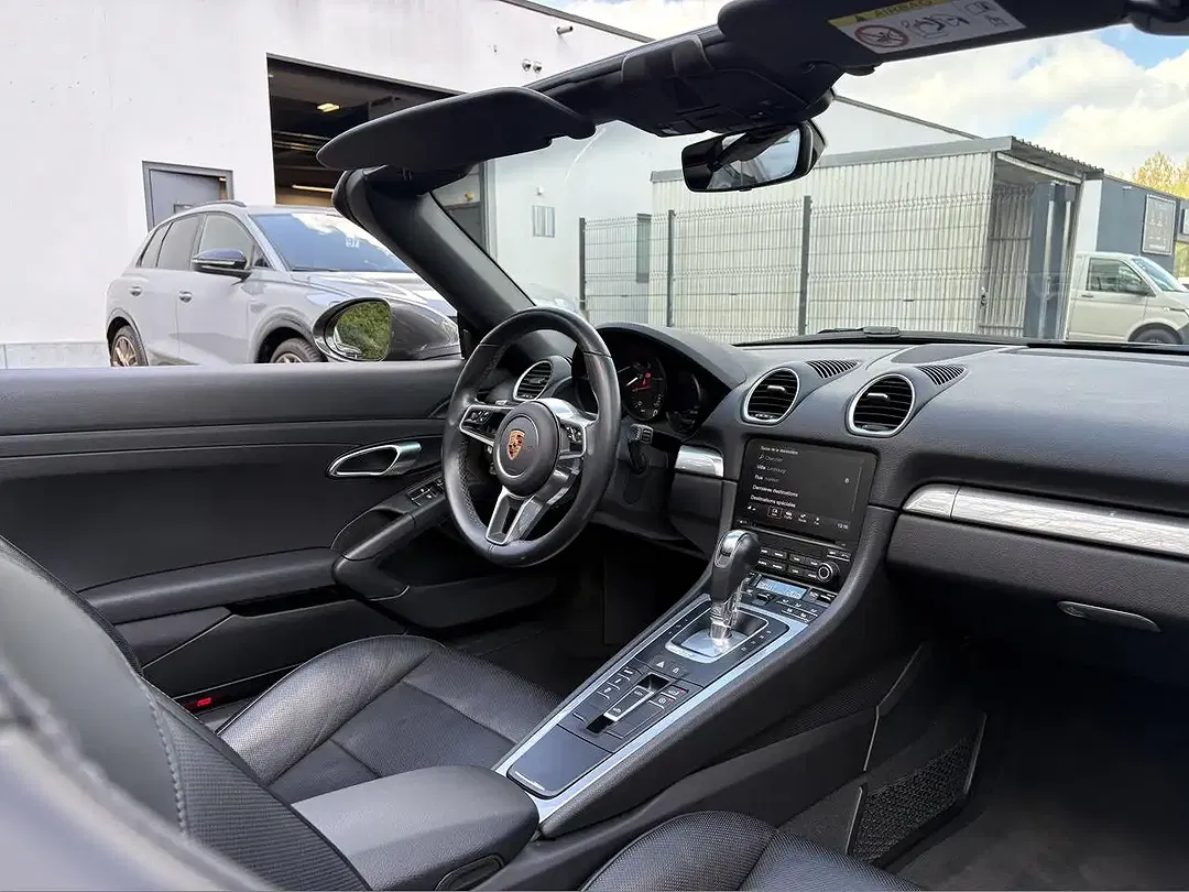 Porsche Boxster S - Thumbnail 16