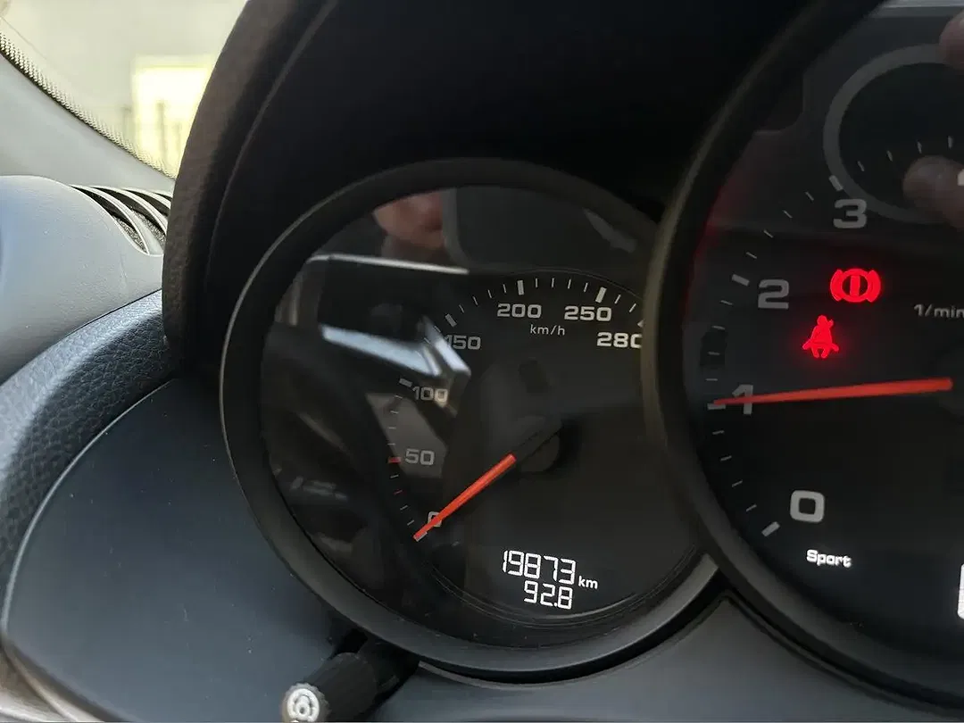 Porsche Boxster S - Thumbnail 21