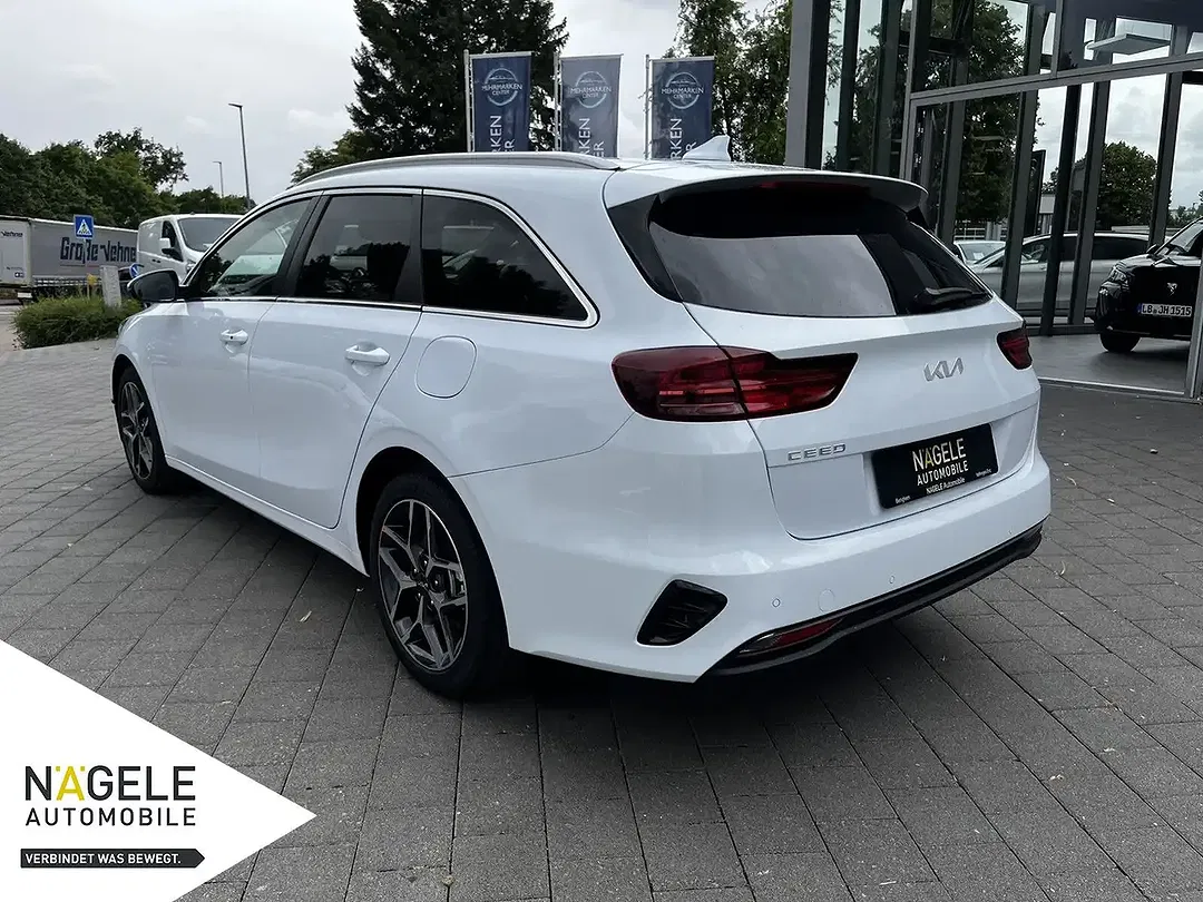 Kia Ceed SW / cee'd SW 1.0 T-GDI AMT Ultimate Edition - Thumbnail 4