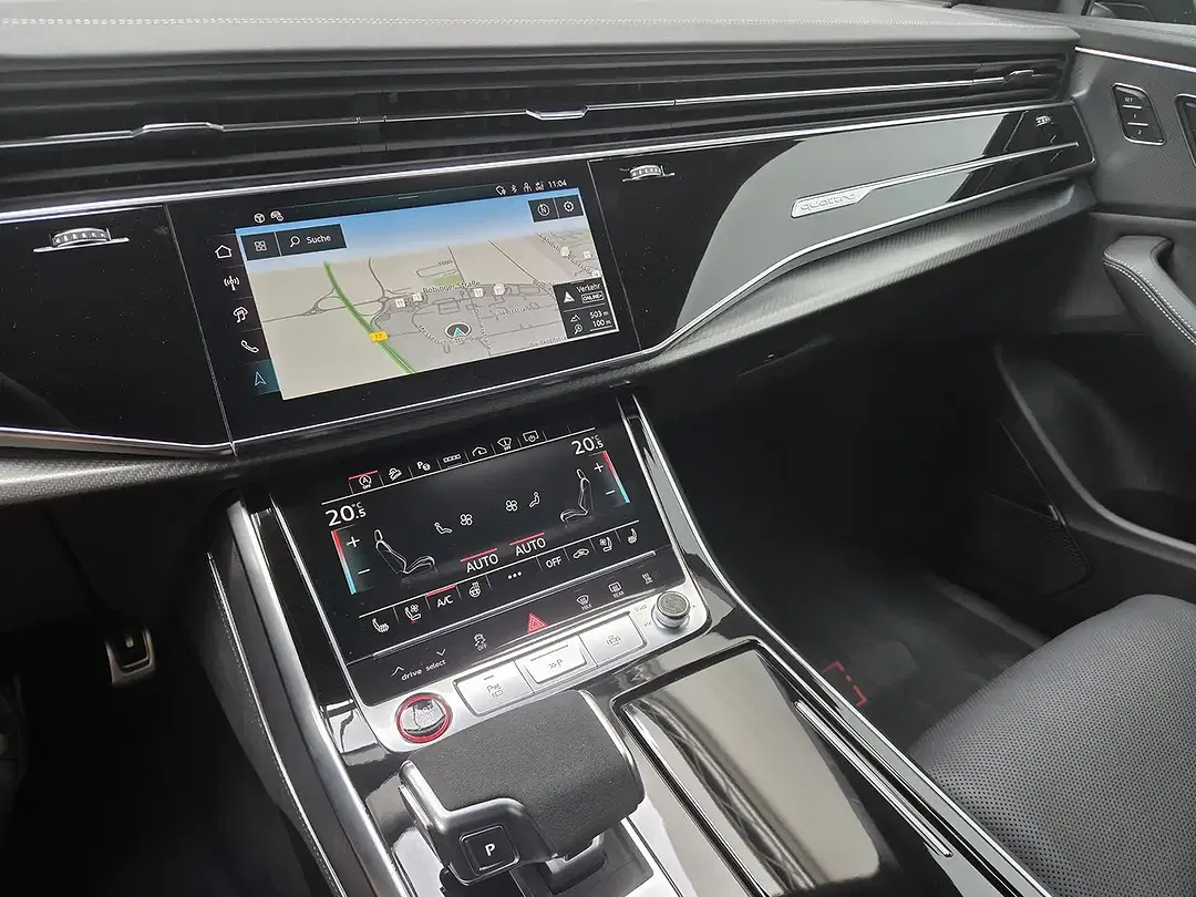 Audi RS Q8 - Thumbnail 10