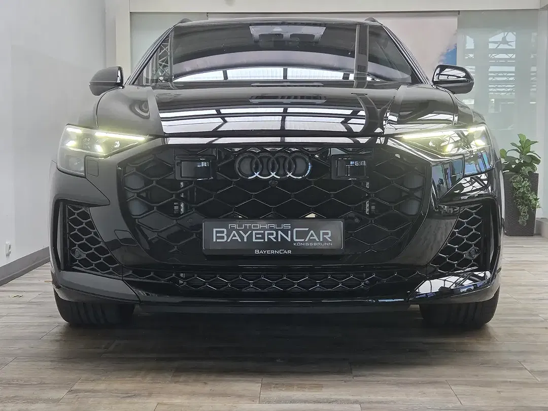 Audi RS Q8 - foto 2