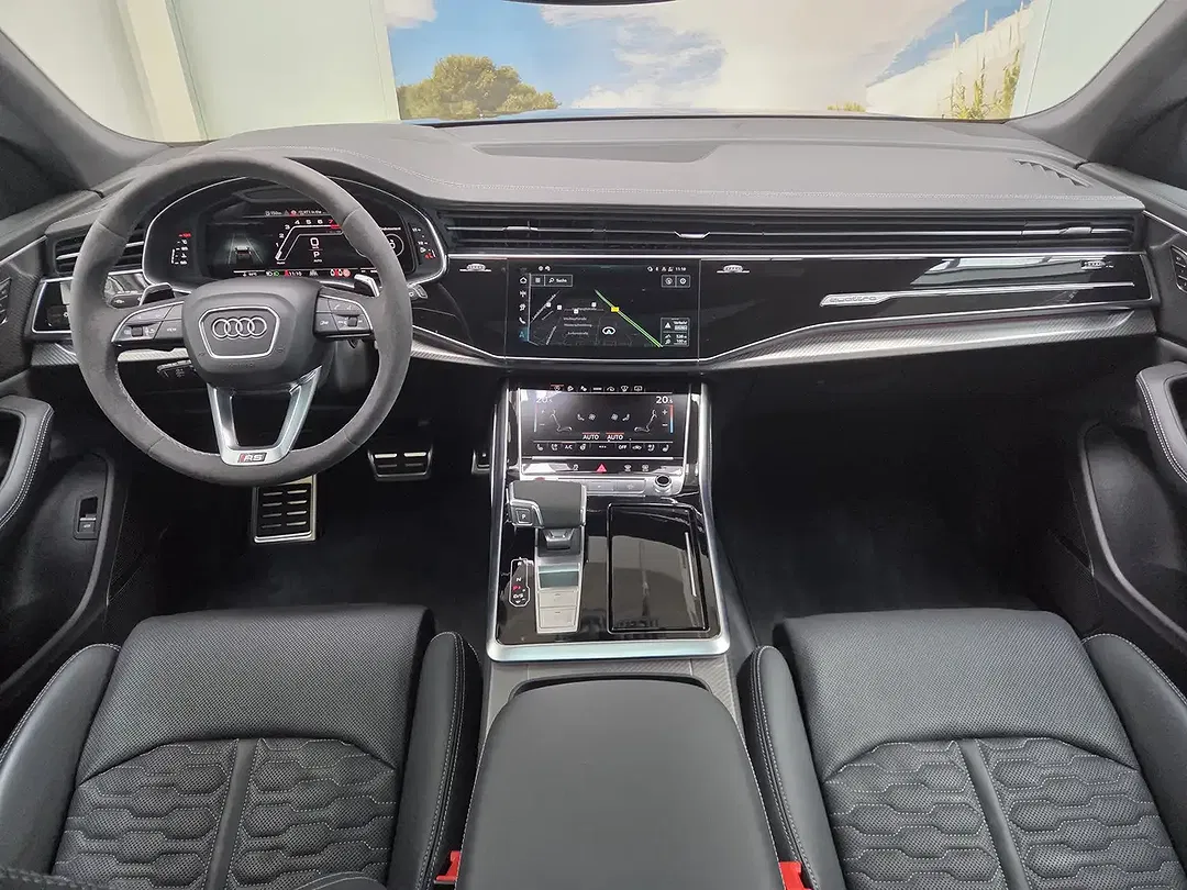 Audi RS Q8 - Thumbnail 7