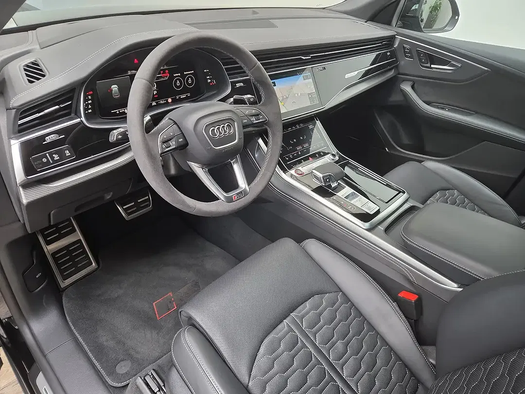 Audi RS Q8 - Thumbnail 8
