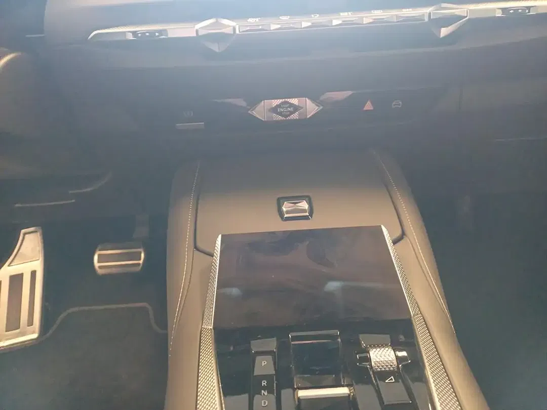 DS Automobiles DS 4 - Thumbnail 9