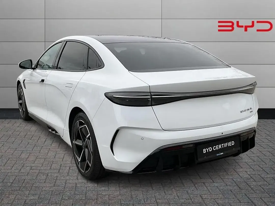 BYD Seal Excellence - Thumbnail 3