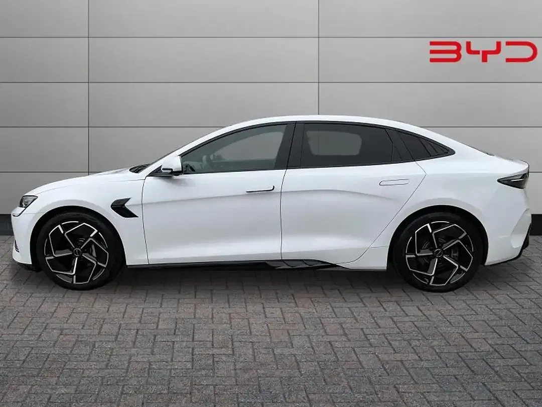 BYD Seal Excellence - Thumbnail 5