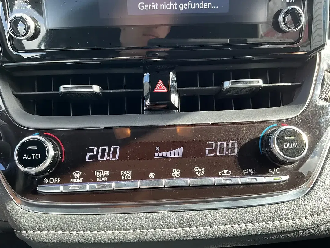Toyota Corolla 1.2 - Thumbnail 19