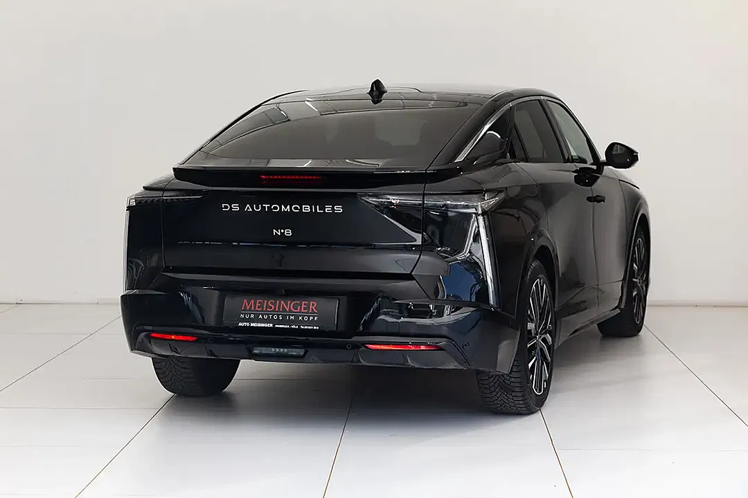 DS Automobiles N°8 - foto 2