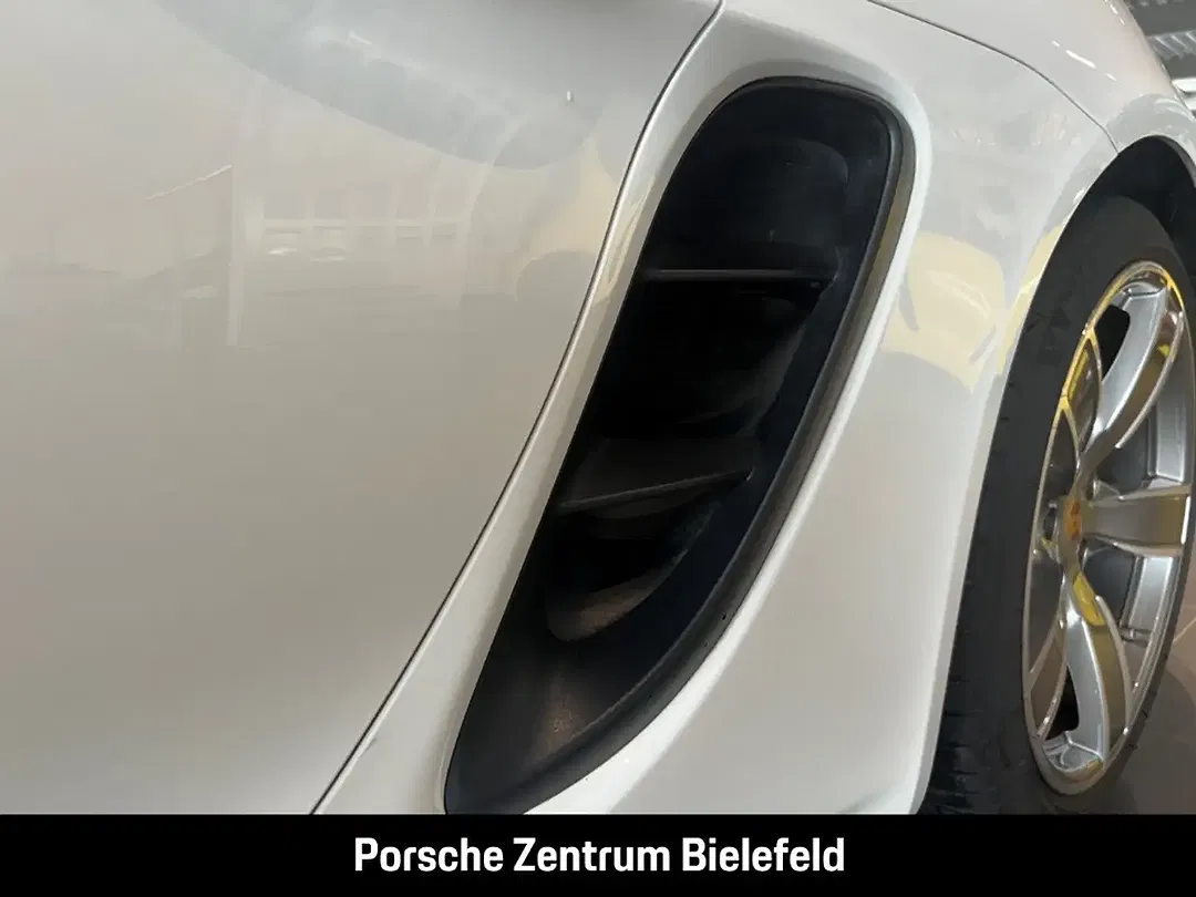 Porsche Boxster - Thumbnail 12