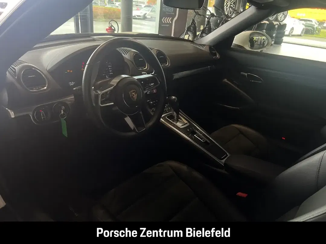 Porsche Boxster - Thumbnail 13