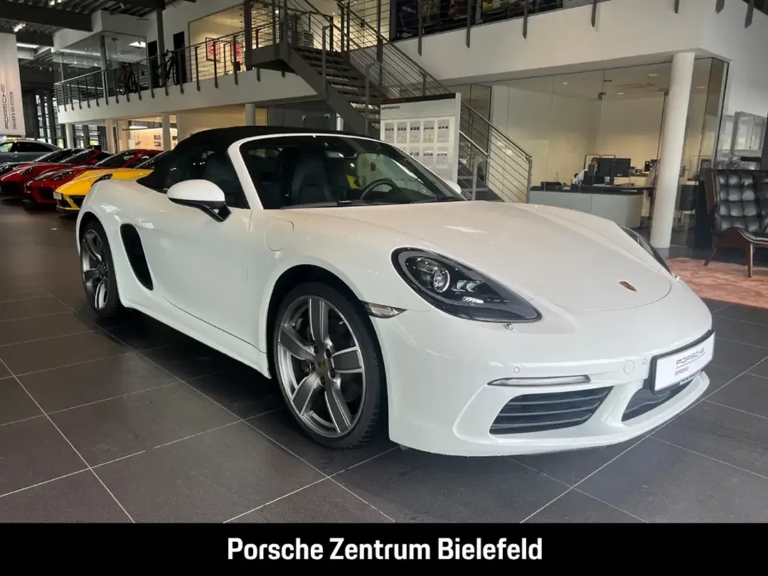 Porsche Boxster - Thumbnail 8