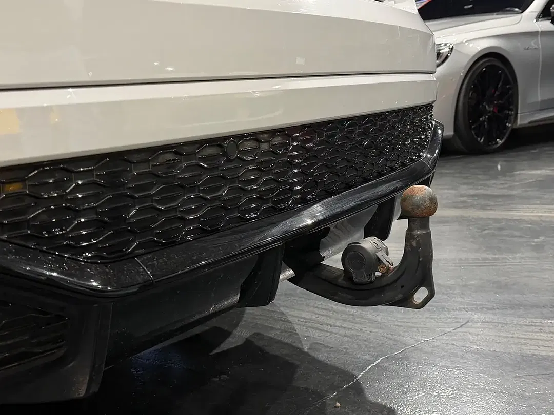 Audi RS Q8 quattro - Thumbnail 14