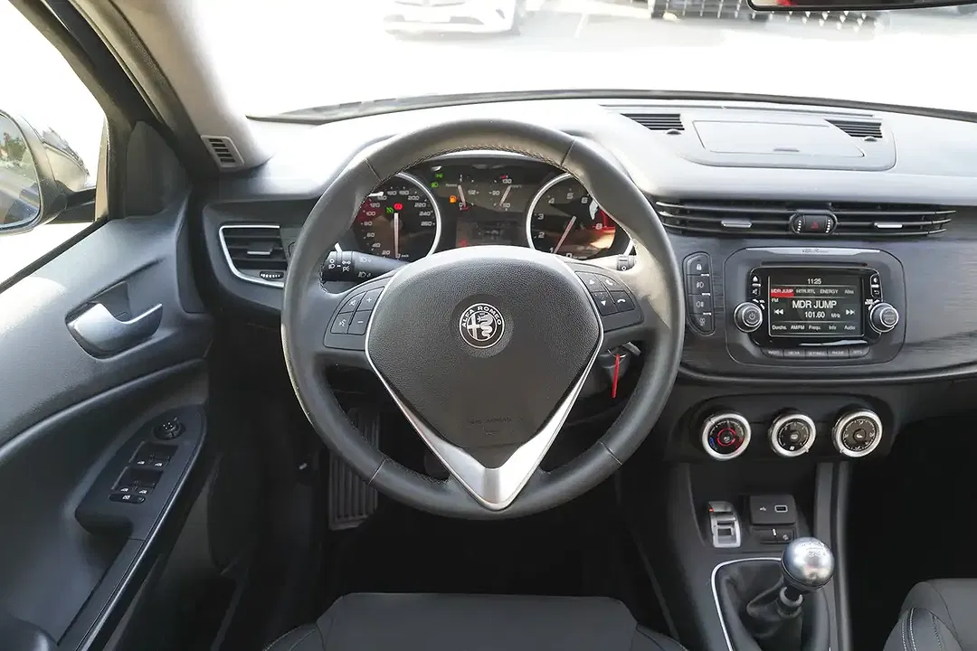 Alfa Romeo Giulietta 1.4 - Thumbnail 10
