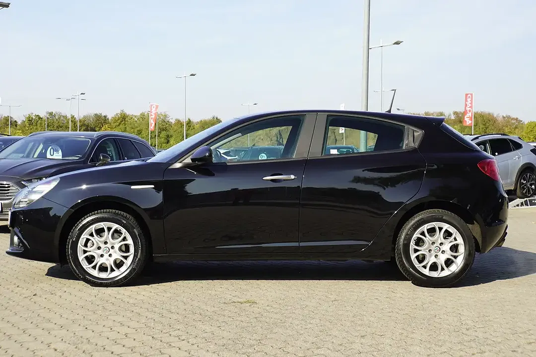 Alfa Romeo Giulietta 1.4 - foto 2