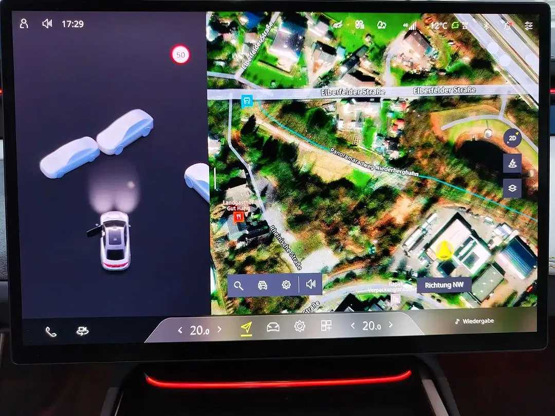 Lotus Emeya R - Thumbnail 11