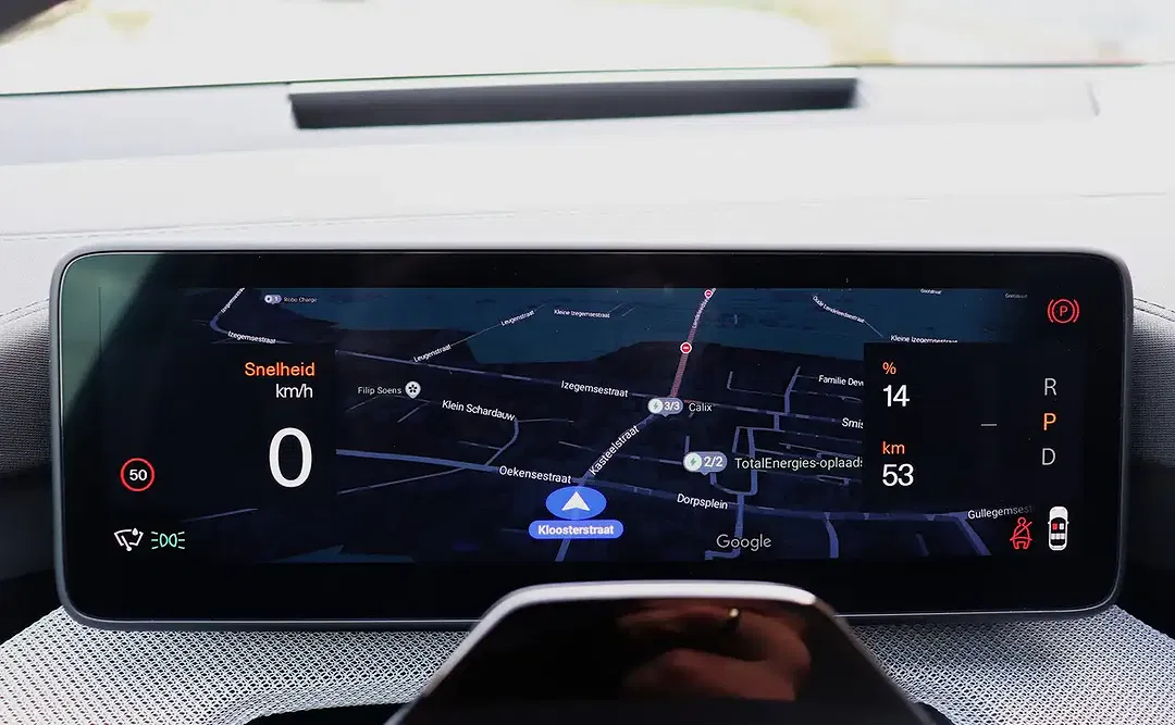 Polestar 4 Performance Pilot Plus - Thumbnail 22