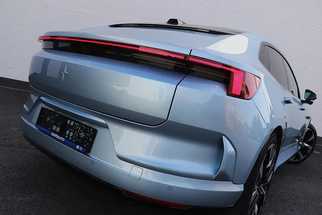 Polestar 4 Performance Pilot Plus - Thumbnail 8