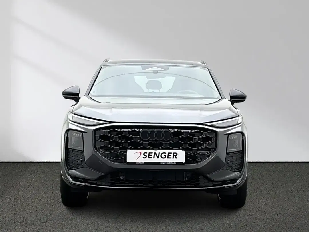 Audi Q3 S tronic - Thumbnail 3