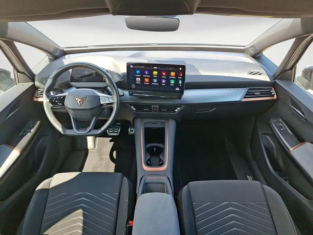 CUPRA Born - Thumbnail 11