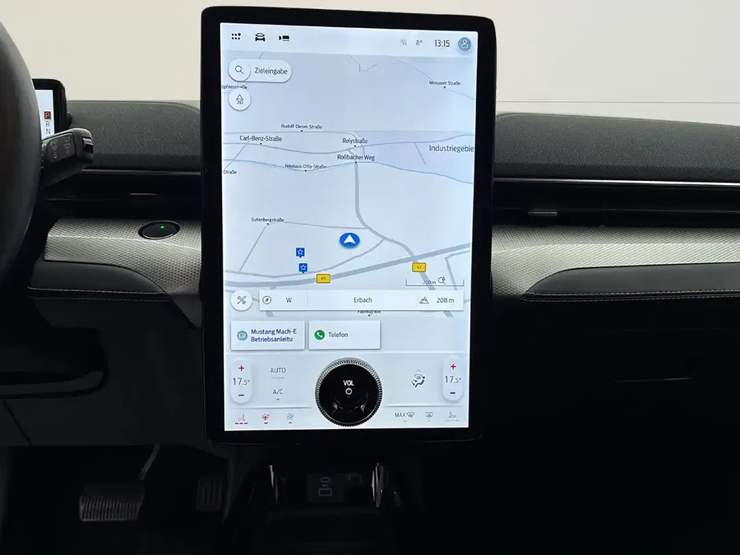 Ford Mustang Mach-E - Thumbnail 13