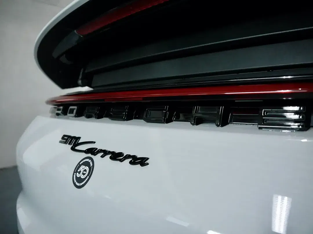 Porsche 992 - Thumbnail 10