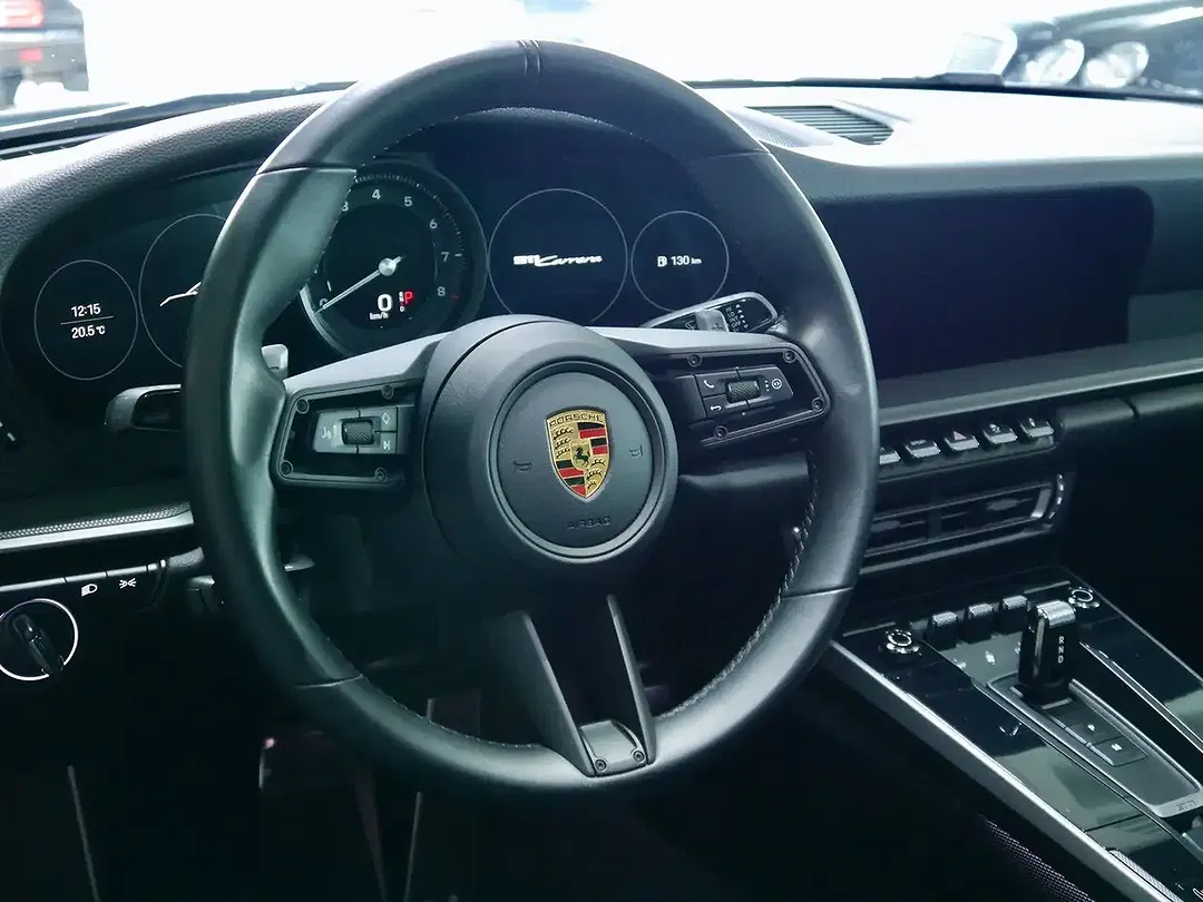 Porsche 992 - foto 15