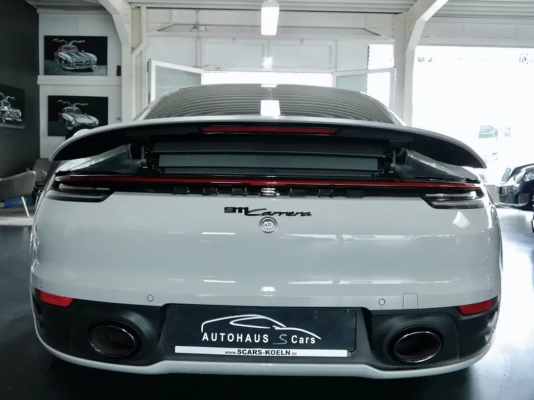 Porsche 992 - Thumbnail 8