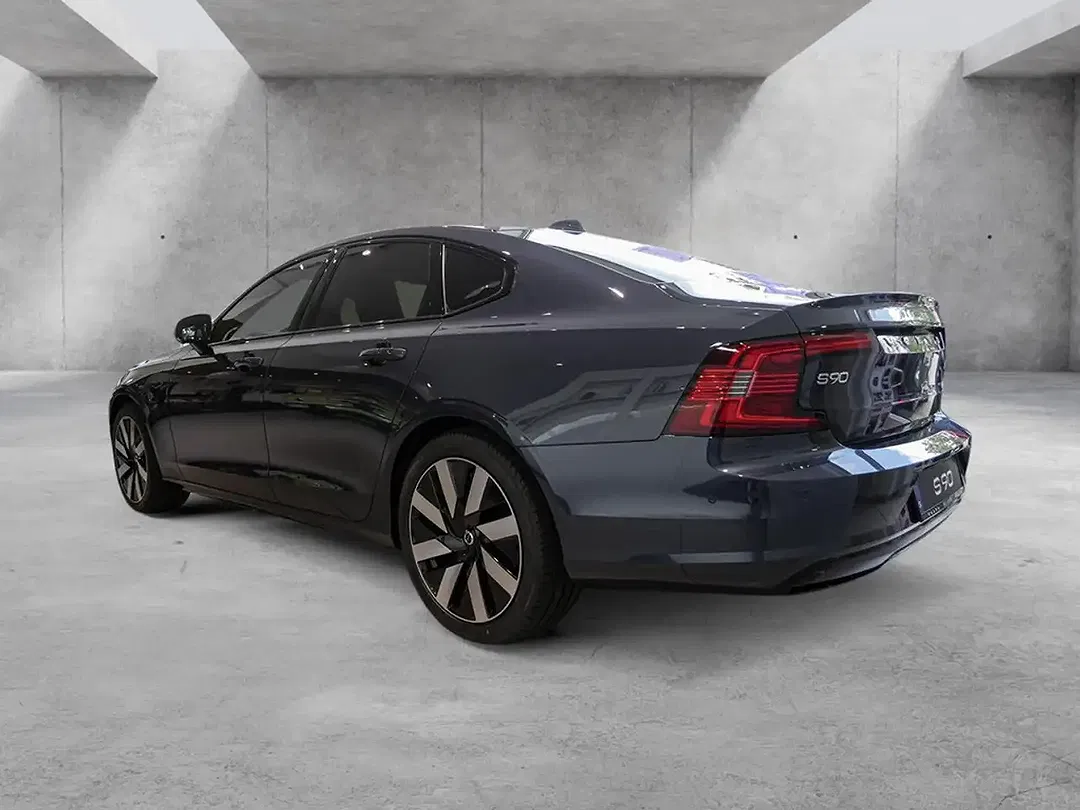 Volvo S90 T8 AWD Recharge Ultimate Dark - Thumbnail 3