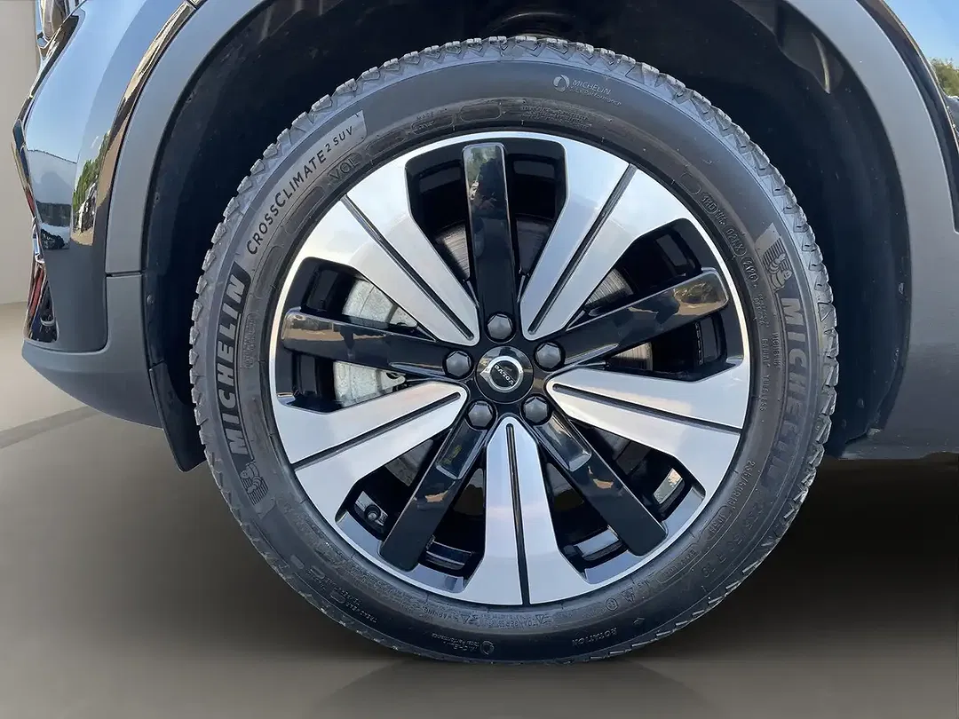 Volvo C40 eAWD Plus - foto 15