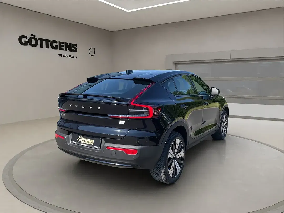 Volvo C40 eAWD Plus - Thumbnail 4