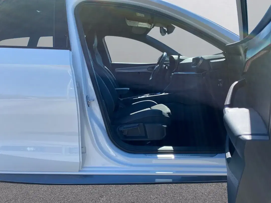 CUPRA Leon PHEV Sportstourer VZ1 - Thumbnail 13