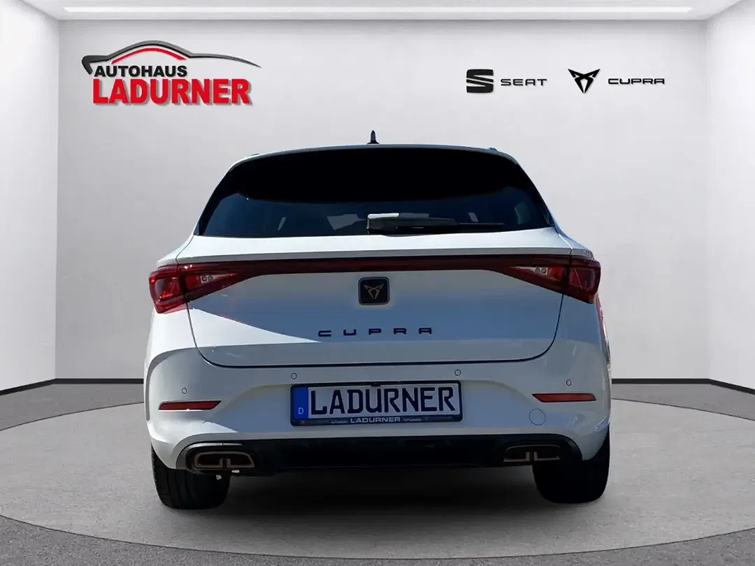 CUPRA Leon PHEV Sportstourer VZ1 - Thumbnail 3