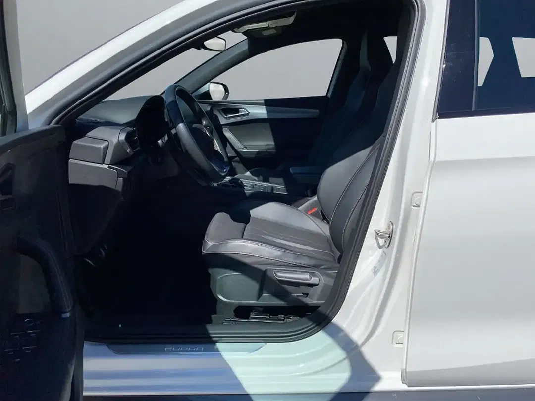CUPRA Leon PHEV Sportstourer VZ1 - Thumbnail 6