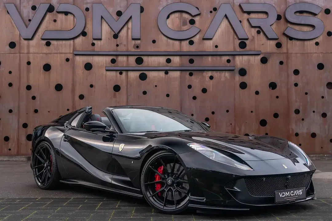 Ferrari 812 GTS - Thumbnail 3