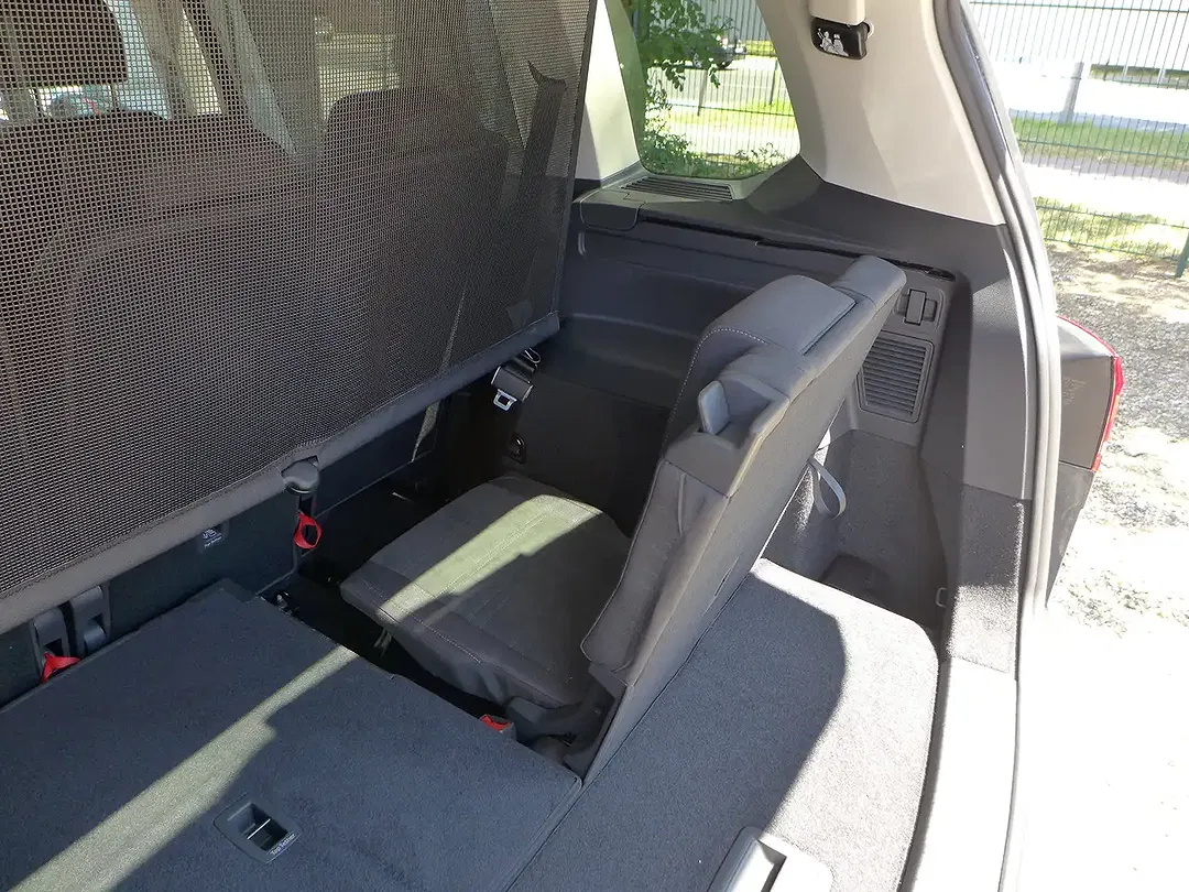 Volkswagen Touran 2.0 TDI DSG R-Line - Thumbnail 12